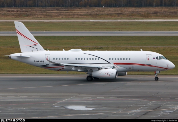 На фото с сайта jetphotos.com (автор: SeniorNN) – новый SSJ-100-95LR компании «Лукойл-Авиа» в Нижнем Новгороде, 11 октября 2024 года